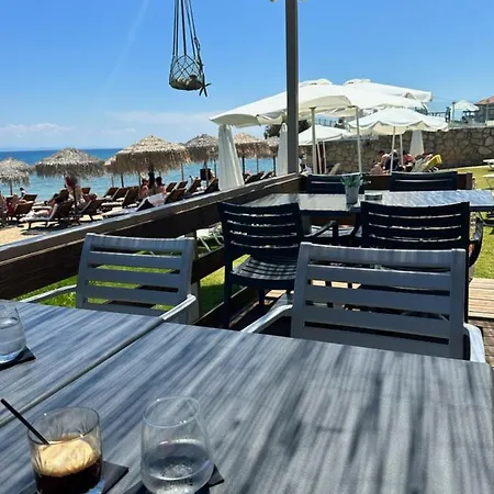Amaltheia Beachfront Сasa de vacaciones *
