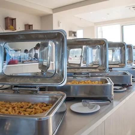 Amaltheia Beachfront بيت للعطل *