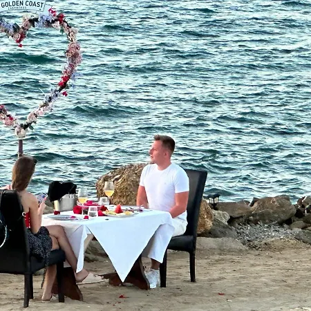 Prázdninový dům Amaltheia Beachfront