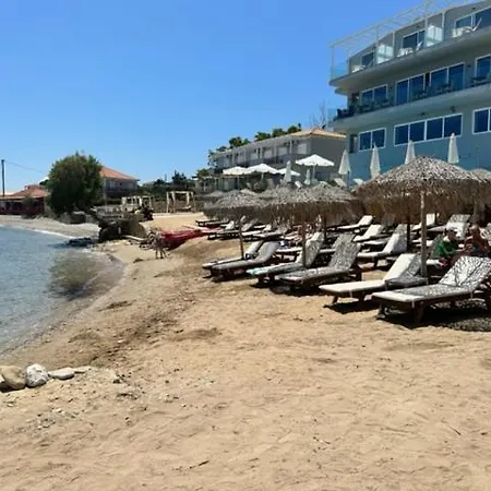 Amaltheia Beachfront *