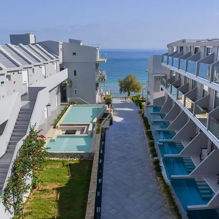 Amaltheia Beachfront * 基普塞利