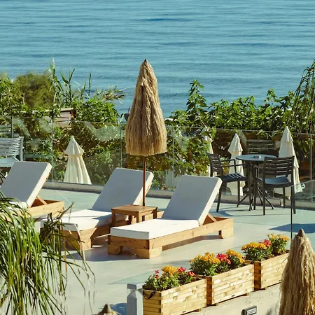 Semesterbostad Amaltheia Beachfront Kypseli