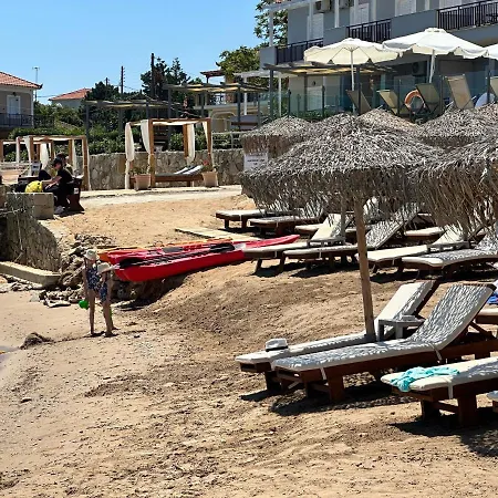 Amaltheia Beachfront Tatil Evi *