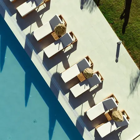 Amaltheia Beachfront