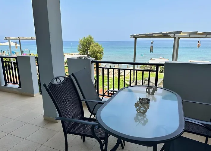Amaltheia Beachfront Κυψέλη