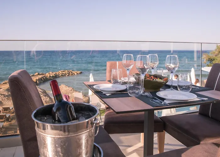 Amaltheia Beachfront Κυψέλη