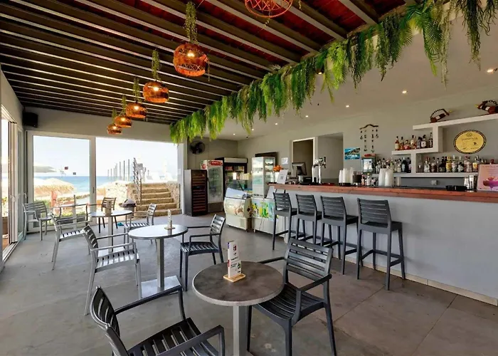 Amaltheia Beachfront Σπίτι διακοπών *